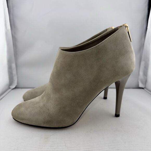 Jimmy Choo Taupe Suede Ankle Booties 37.5 (7.5US) High Heel Stiletto Zip Italy - Picture 6 of 15